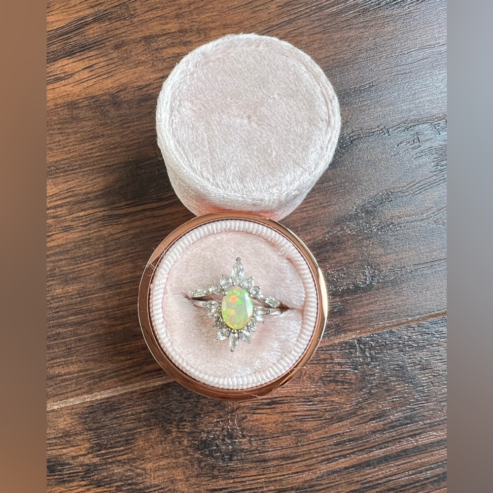 Moon magic Opal ring set